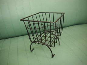 Center Tunnel Basket / Cup Holders